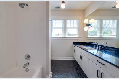 2837 Hemphill Street #202, Fort Worth, TX 76110 - Photo 18