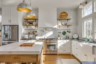 2417 E Lake Dr, Weatherford, TX 76087 - Photo 2