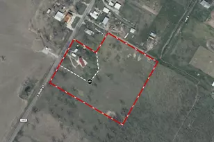 711 S Main St, Carbon, TX 76435 - Photo 2