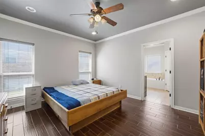 9913 Houston Drive, Waco, TX 76712 - Photo 8