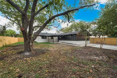 3209 Royal Lane, Dallas, TX 75229 - Photo 18