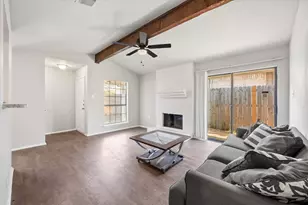 3328 Green Ridge St, Fort Worth, TX 76133 - Photo 10