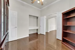 2720 Eastland Dr, Grand Prairie, TX 75052 - Photo 26