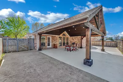 2720 Eastland Drive, Grand Prairie, TX 75052 - Photo 28