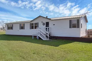 1300 Deborah Dr, Kaufman, TX 75142 - Photo 2