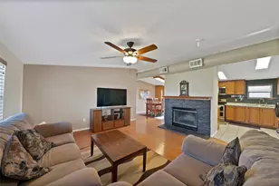 1300 Deborah Dr, Kaufman, TX 75142 - Photo 14