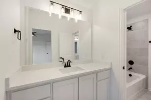 237 Sweetwater Dr, Commerce, TX 75428 - Photo 32