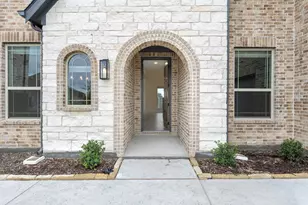 237 Sweetwater Dr, Commerce, TX 75428 - Photo 4