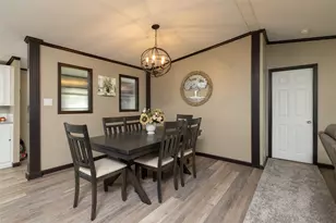 140 Meadow Pond Ct, Runaway Bay, TX 76426 - Photo 12