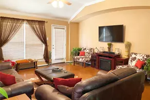 724 Red Elm Ln, Fort Worth, TX 76131 - Photo 16