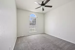 1325 Lake Shore Dr, Crowley, TX 76036 - Photo 24