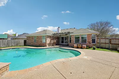 1325 Lake Shore Drive, Crowley, TX 76036 - Photo 34