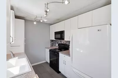 3228 Hummingbird Lane, Denton, TX 76209 - Photo 6