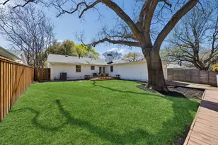 9955 Edgecliff Dr, Dallas, TX 75238 - Photo 26