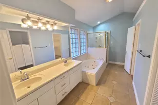 8921 Bontura Rd, Granbury, TX 76049 - Photo 22