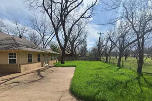 7519 Ravenswood Rd, Granbury, TX 76049 - Photo 38