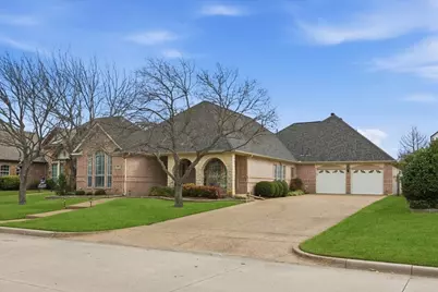 7005 Brierhill Court, Fort Worth, TX 76132 - Photo 2