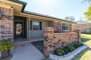 5217 Shady Glen Ln, Abilene, TX 79606 - Photo 2