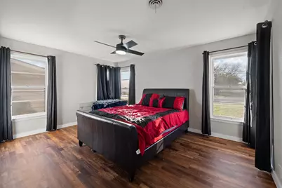 1116 Poindexter Avenue, Cleburne, TX 76033 - Photo 16