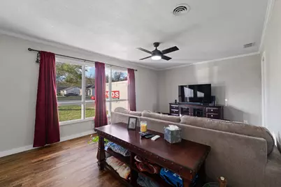 1116 Poindexter Avenue, Cleburne, TX 76033 - Photo 4