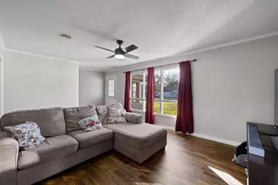 1116 Poindexter Avenue, Cleburne, TX 76033 - Photo 6