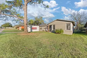 1116 Poindexter Ave, Cleburne, TX 76033 - Photo 2