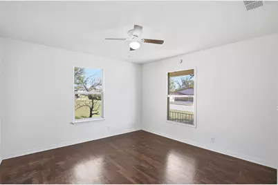 4201 McKibben Street, Haltom City, TX 76117 - Photo 16