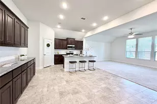 1413 River Vale Rd, Garland, TX 75041 - Photo 8