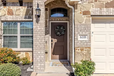 610 Boxwood Court, Greenville, TX 75402 - Photo 2