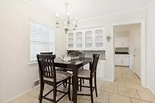 6935 Kingsbury Dr, Dallas, TX 75231 - Photo 10