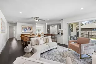 8614 Lockhaven Dr, Dallas, TX 75238 - Photo 14