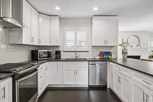 8614 Lockhaven Dr, Dallas, TX 75238 - Photo 12