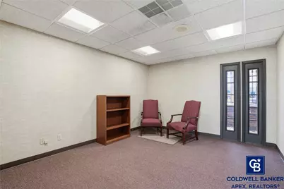 1500 W W Henderson Street, Cleburne, TX 76033 - Photo 14