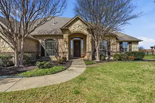 11079 Sarah Ln, Fort Worth, TX 76179 - Photo 2