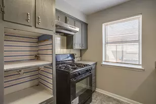 2101 Bettibart St, Fort Worth, TX 76134 - Photo 10