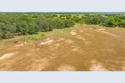 1375 County Road 253, Stephenville, TX 76401 - Photo 18