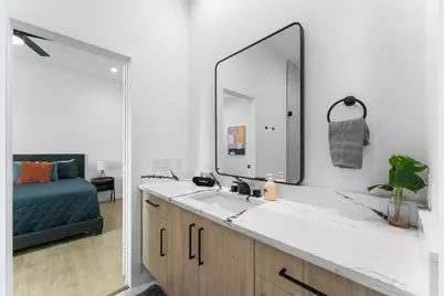 3210 Herbert Street, Dallas, TX 75212 - Photo 32