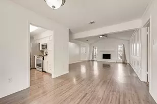 1038 Florence Dr, Duncanville, TX 75116 - Photo 10