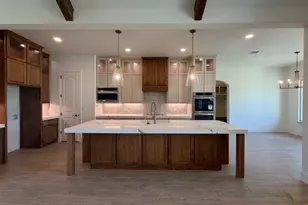 129 Heritage Springs Dr, Weatherford, TX 76087 - Photo 8