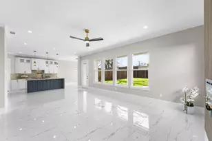 707 Buckalew St, Dallas, TX 75208 - Photo 8