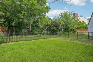7401 Stillwater Ct, Garland, TX 75044 - Photo 32