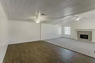 5821 Circular Dr, North Richland Hills, TX 76117 - Photo 10