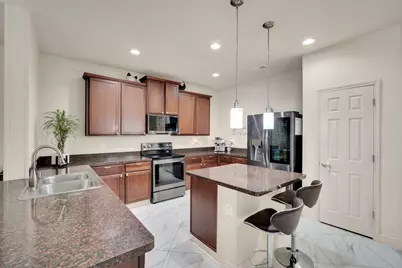 211 Hitt Street, Waxahachie, TX 75165 - Photo 8