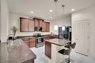 211 Hitt St, Waxahachie, TX 75165 - Photo 8