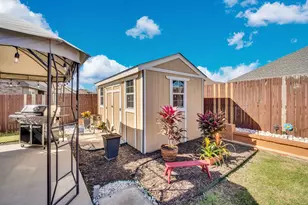 211 Hitt St, Waxahachie, TX 75165 - Photo 4