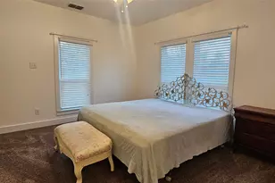 700 S Live Oak St, Canton, TX 75103 - Photo 10