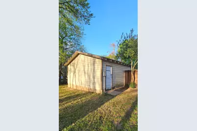 700 S Live Oak Street, Canton, TX 75103 - Photo 18