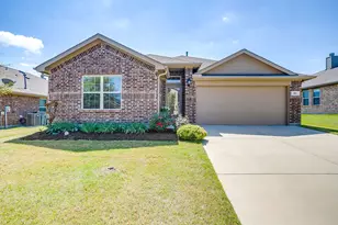 412 Blaze Ct, Burleson, TX 76028 - Photo 4