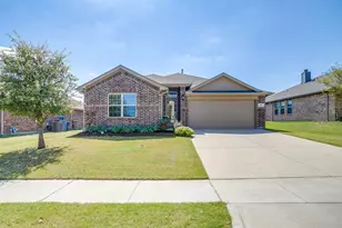 412 Blaze Ct, Burleson, TX 76028 - Photo 1