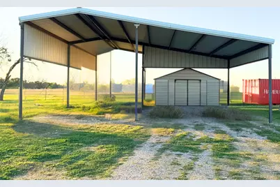 705 County Road 201, Marlin, TX 76661 - Photo 6